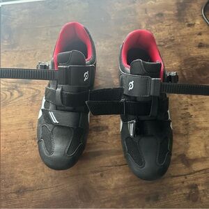 Peloton Women’s Clip In Shoes - Size 40 (9)